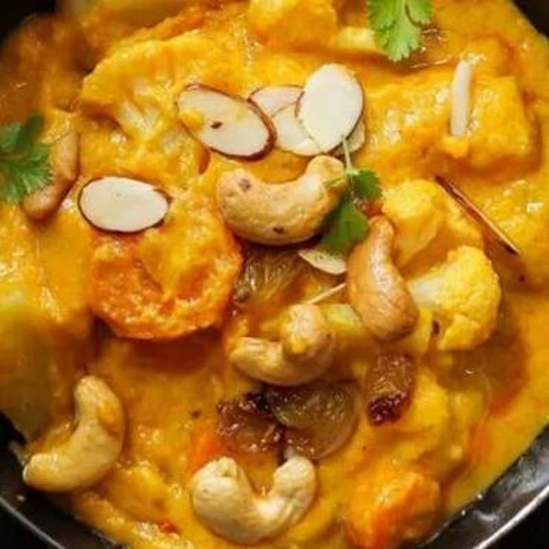 Navratan-Khorma-Resized.jpg Navratan Khorma - Image 1